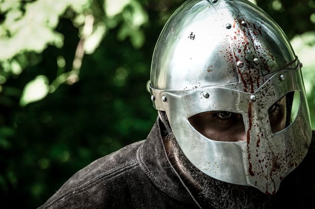 Mortal Shell II çıkış tarihi ile gelen karanlık fantezi soulslike savaşçı