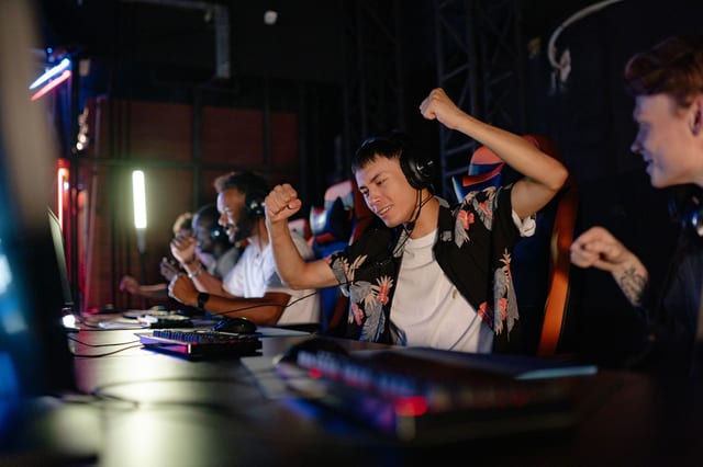 Main Ne Demek? KP, Smurf, Meta ve 30'dan Fazla Oyun Terimi